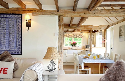 Tenterden Cottage | 2 bedroom accommodation in Wittersham