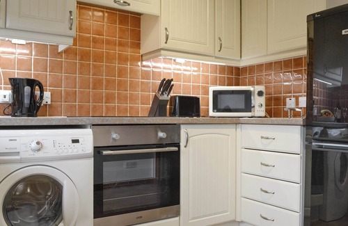 Drumnadrochit Cottage | 2 bedroom accommodation in Drumnadrochit, near Inverness
