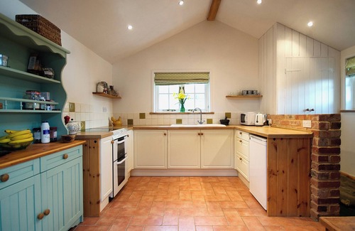 Raymonds Hill Cottage | 2 bedroom accommodation in Axminster, near Lyme Regis