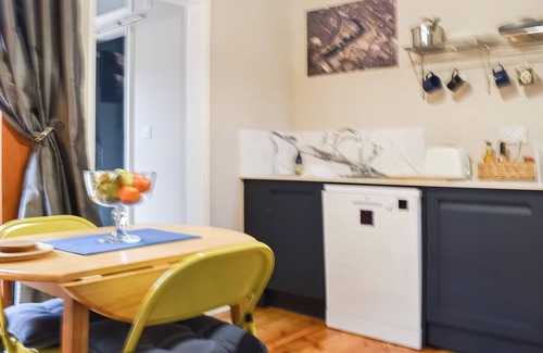 Ipswich Cottage | 2 bedroom accommodation in Ipswich