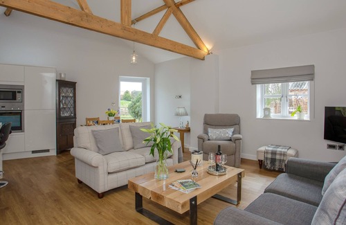 Bedale Cottage | 2 bedroom accommodation in Aiskew, near Bedale