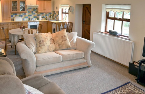 Langley-on-Tyne Cottage | 2 bedroom accommodation in Langley-on-Tyne, near Hexham