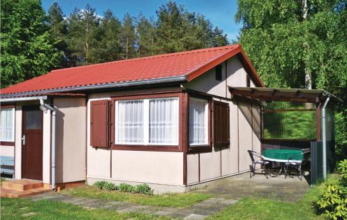 Warthe House | 2 Bedroom Amazing Home In Boitzenburger Land