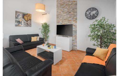 Montizana House | 2 Bedroom Awesome Home In Porec