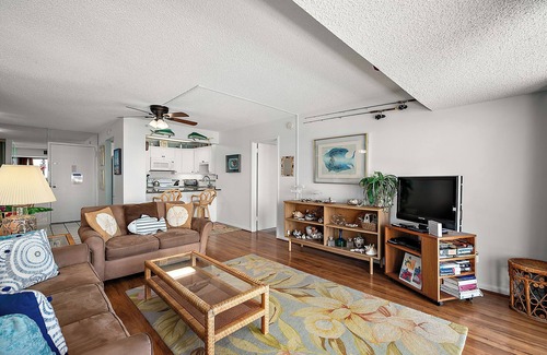 North Ocean City Condo | 2 Bedroom Braemar Towers Condo in an Amazing Resort Setting & Ocean Views