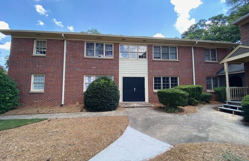 Athens Condo | 2-bedroom condo in Athens walking distance to Sanford and Five points