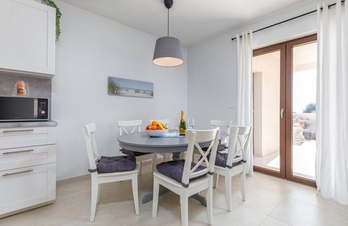 Barbariga House | 2 bedroom nice home in Betiga