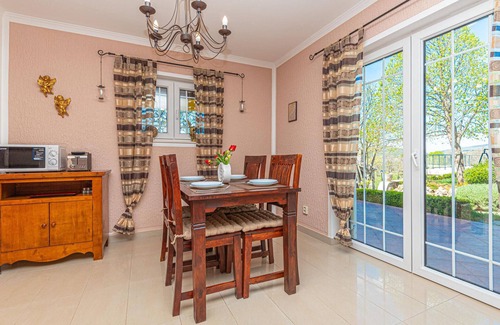 Kijevo House | 2 bedroom nice home in Kijevo