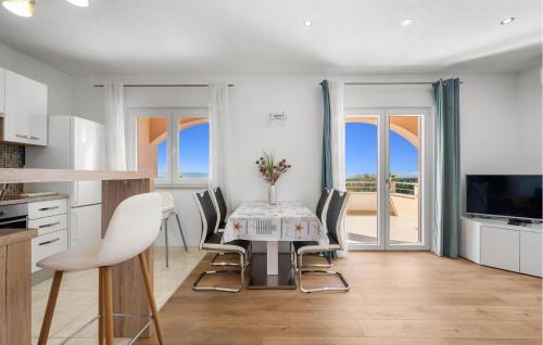 Bicine Apartment | 2 Bedroom Stunning Apartment In Skradin
