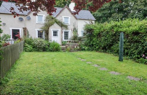 Stackpole House | 2 Cheriton Cottages
