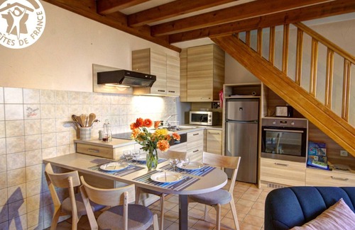 Pralong Cottage | 2-Epis Cottage in Pralong, 4 guests, modern and charming, free Internet