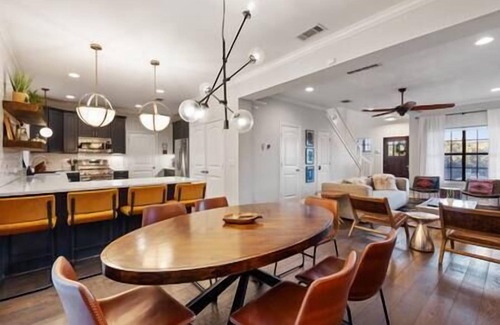 MLK House | 2 Homes-16 Guests-POOL-ARCADe-Large Backyard-Grill