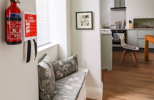 Oakworth House | 2 JAMES STREET, pet friendly, character holiday cottage in Oakworth