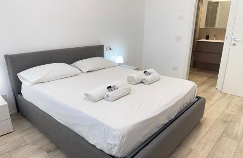 Bergamo Apartment | 2 Min Walk Chorus Life, with 2 Bedrooms and 2 Bath
