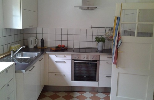 Innenstadtring House | 2 minutes from Aasee Münster - cozy 2-room apartment on the ground floor with garden