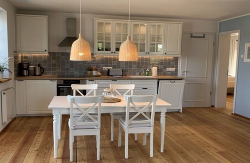 Radeburg House | 2 on the estate - Mosch