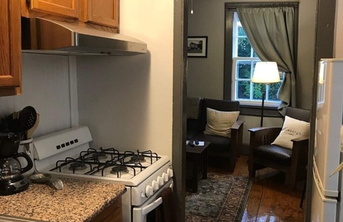 Balmville Apartment | #2, Quaint Private Apartment in Historic Building