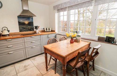 Bellingham Cottage | 2 REDESWOOD COTTAGES, pet friendly, with open fire in Bellingham