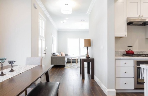 Mid Central House | 2-story spacious townhouse close to food/stores