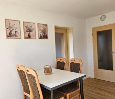 Ense Apartment | 2-Zimmer Ferienwohnung