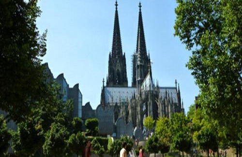 Roesrath Apartment | 2 ZKB Komfort Apartment Nähe Innenstadt Köln