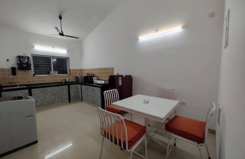 Kudal Apartment | 20 Mins From Sunburn, 2BHK Apt with Pool in Siolim