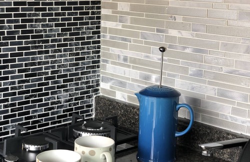 Kahului House | 2015 DODGE RAM PRO MASTER 2500 Diesel HIGH TOP CAL KING TEMPURPEDIC MATTRESS!