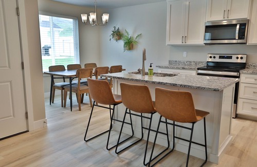 Garden City House | 227 - Bear Lake Escapes. Beautiful Home in an Unbeatable Location