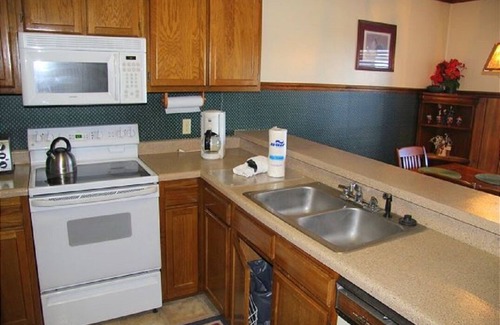 Banner Elk Condo | 2312 Rustic Escape - Walk to Sledding Hill