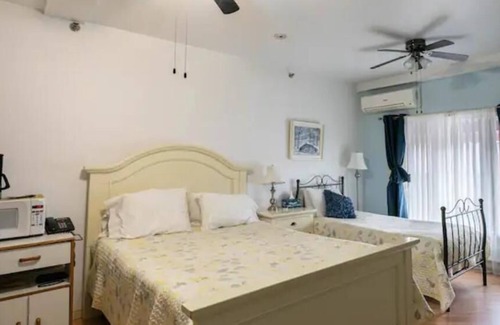 Mauricie House | 233 Séjour en Famille