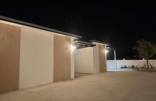 Khlong Luang Hotel | 24 Sleep Resort Khlong Luang Hospital