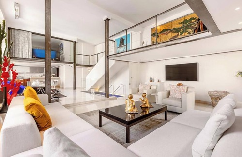 6th Arrondissement Apartment | 270 SQM-A SEAMLESS BLEND OF HISTORICAL CHARM & MODERN ELEGANCE – RUE DE L'ABBAYE