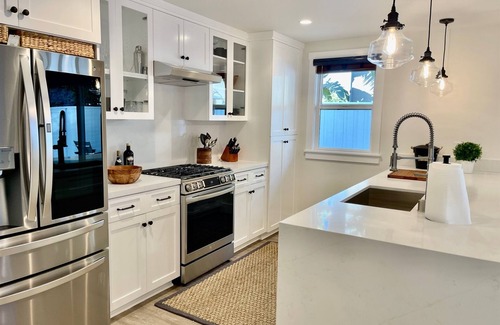 West Newport House | 2BATH 216A Lower Sunny Casita - Best Location