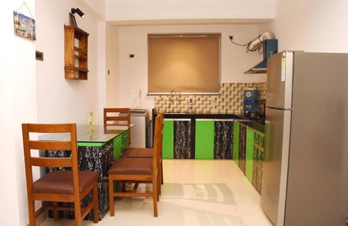 Bogmolo Apartment | 2BHK AC Apartment with Swimming pool close to beach and Airport!