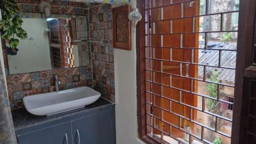 Bhubaneshwar Apartment | 2BHK Home fully furnished at Sahid Nagar near INOX