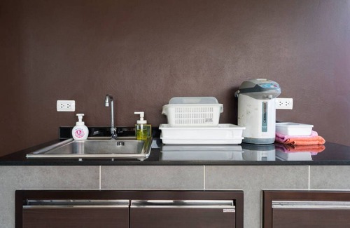 Saphan Sung House | 2BRs private pool in BKK, Calm area 3km to metro, 10 km to Pratunum