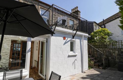 Garlieston House | 2Loos