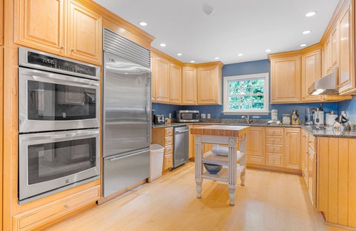 Oceanside House | 2nd Row Beach House with Ocean Glimpses ~ Private Pool & Spa ~ 29 Ruddy Turnstone