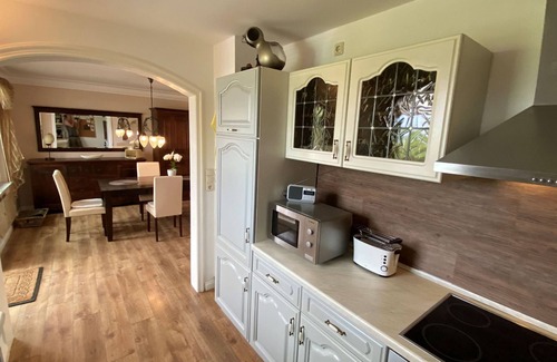 Leezen House | 2P vacation home at the bathing lake with fishing boat near Schwerin - Mecklenburgerin