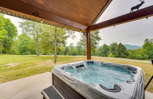 Benezette House | 3-Acre Benezette Cabin Hot Tub, Grill and Mtn View
