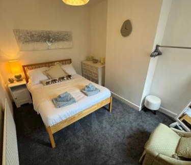 Erdington House | 3-Bed House, Birmingham