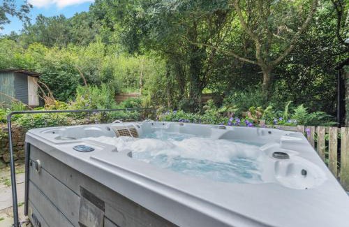 Ciliau-Aeron House | 3 Bed in Aberaeron 55308