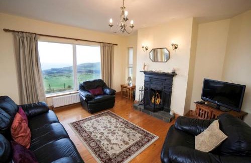 Tullycross House | 3 Bed in Connemara oc-ii16516