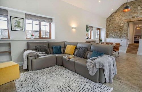 Llangeler House | 3 bed in Llandysul 87071