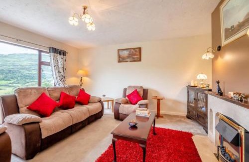 Ardnatrush House | 3 Bed in Releagh oc-s32584