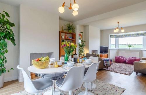 Harpley House | 3 Bed in Sandringham 82358