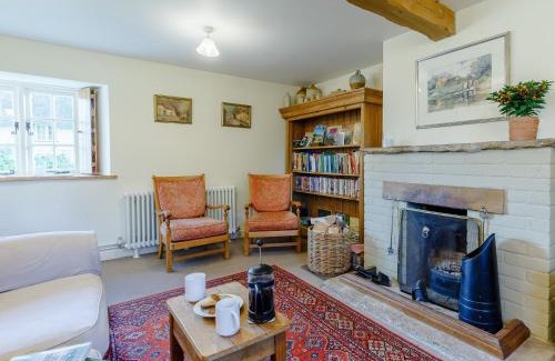 Holworth House | 3 Bed in Whitcombe DC089