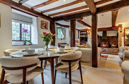 Blandford Saint Mary House | 3 bed property in Blandford Forum 83442