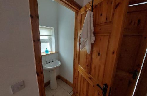 Bruff House | 3 bed semi-detached house in a quite estate