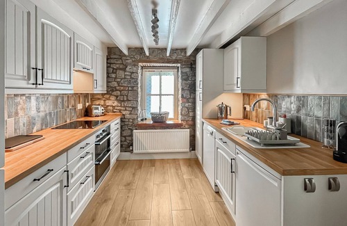 Haverfordwest Cottage | 3 bedroom accommodation in Haverfordwest